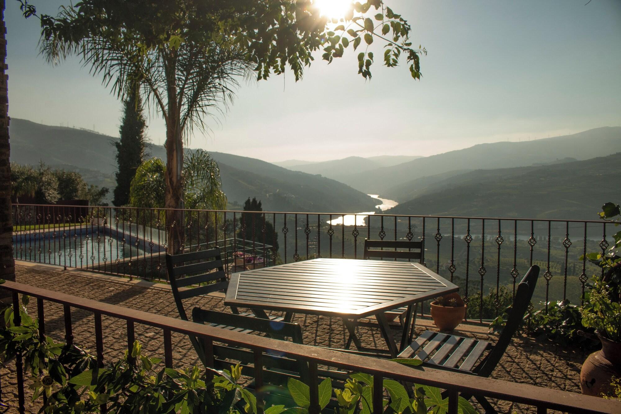 Varios Golden Mirror