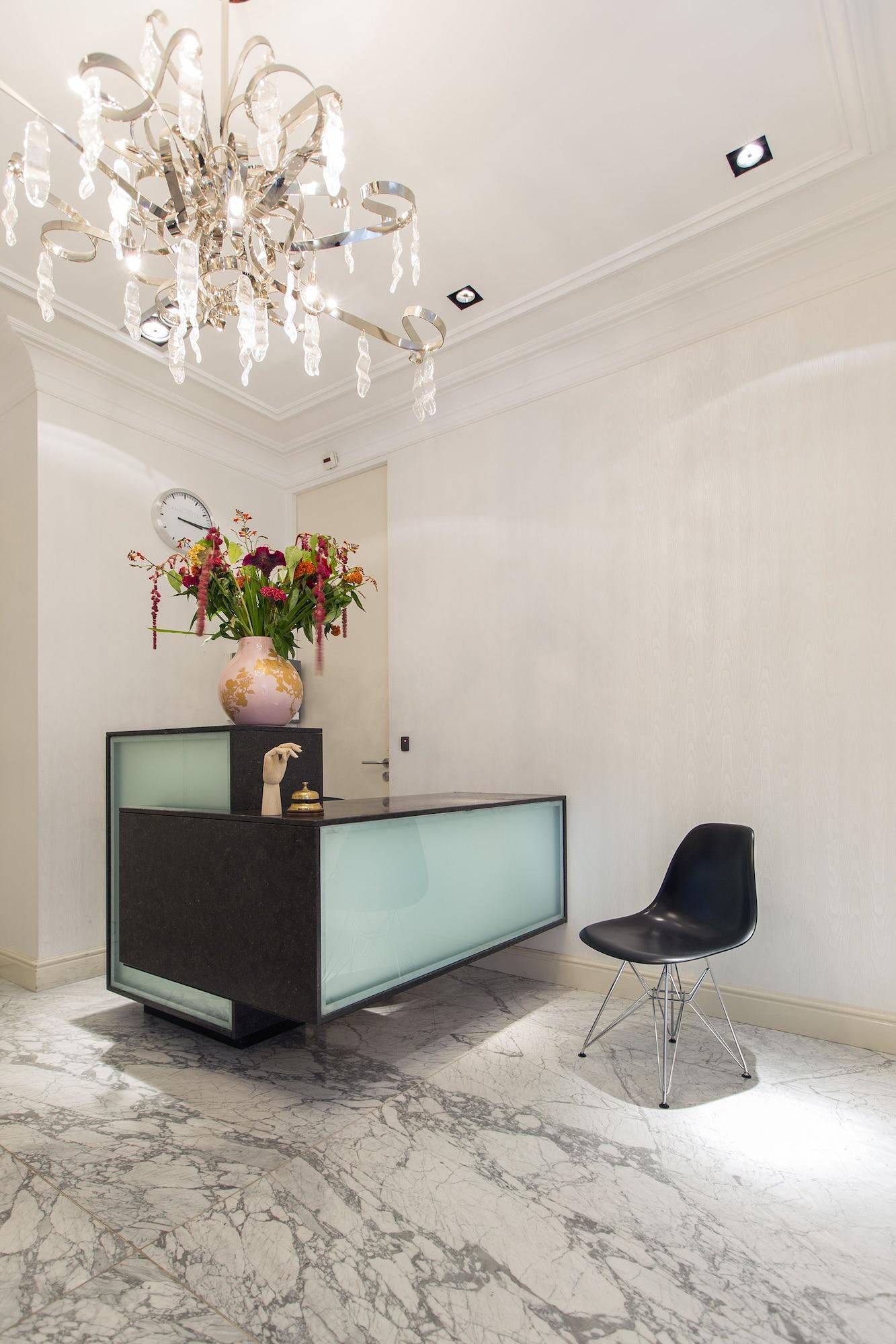 Vista Lobby The Amsterdam Canal Hotel