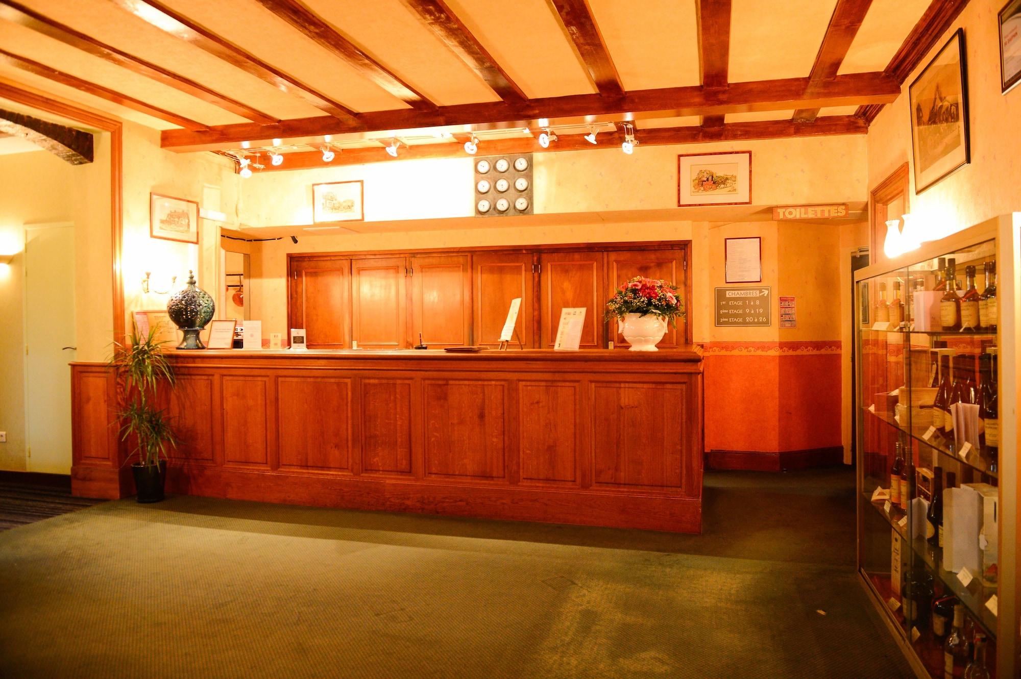 Vista Lobby Brit Hotel du Dauphin