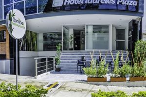 Alojamiento - Hotel Laureles Plaza