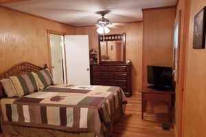 Alquiler Vacacional - Family Cabin with Hot Tub & Game room. 8.3 miles from Appalachian Ski Mt.