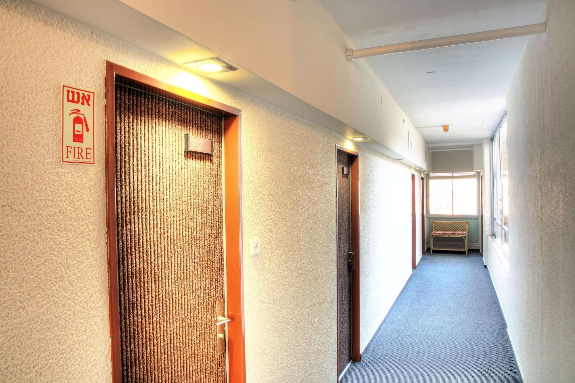 Varios Beth-Shalom Hotel