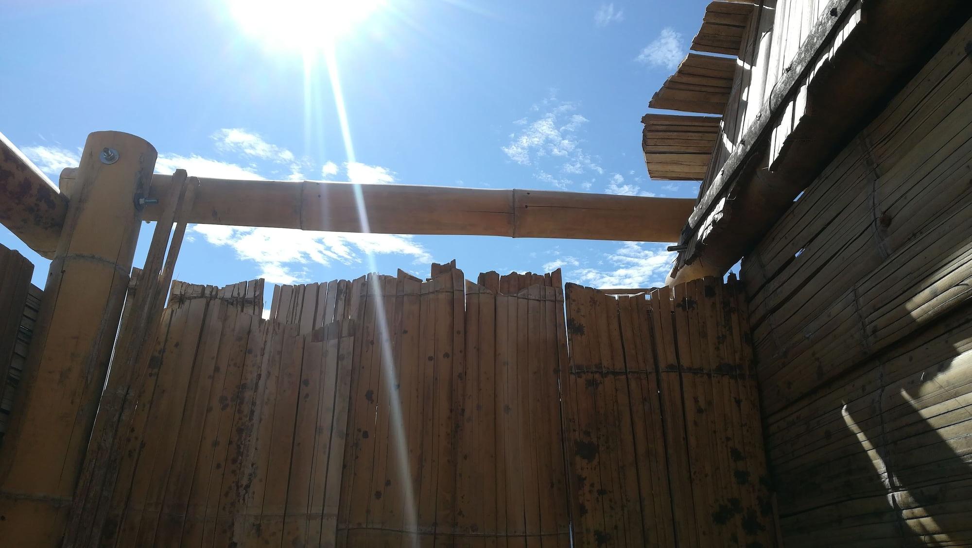 Equipamiento de Habitación Qji Bio Hotel Glamping