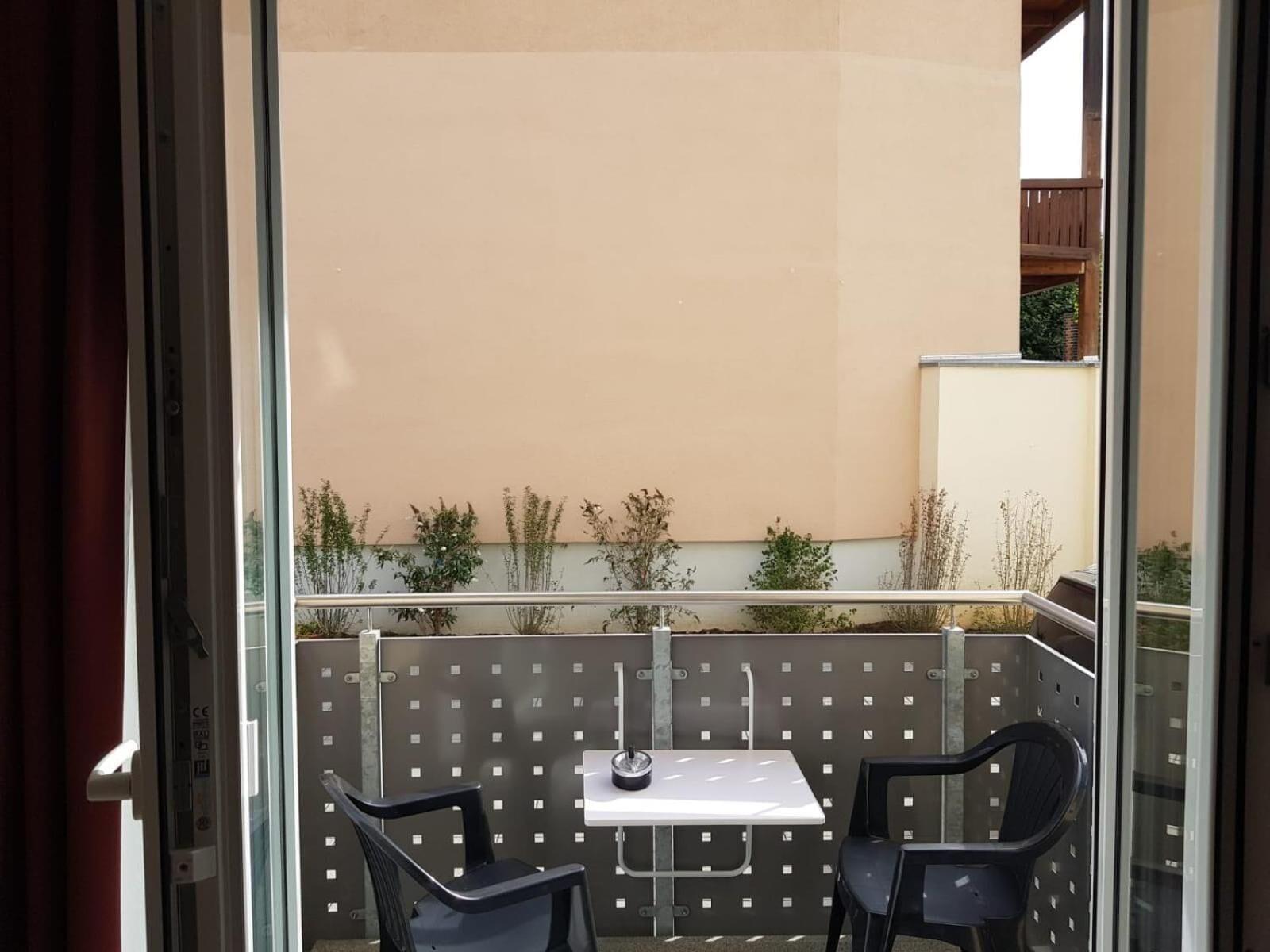 Varios Hotel Emiliana am Bahnhof