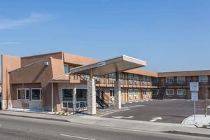 Alojamiento - Days Inn by Wyndham Yosemite Area