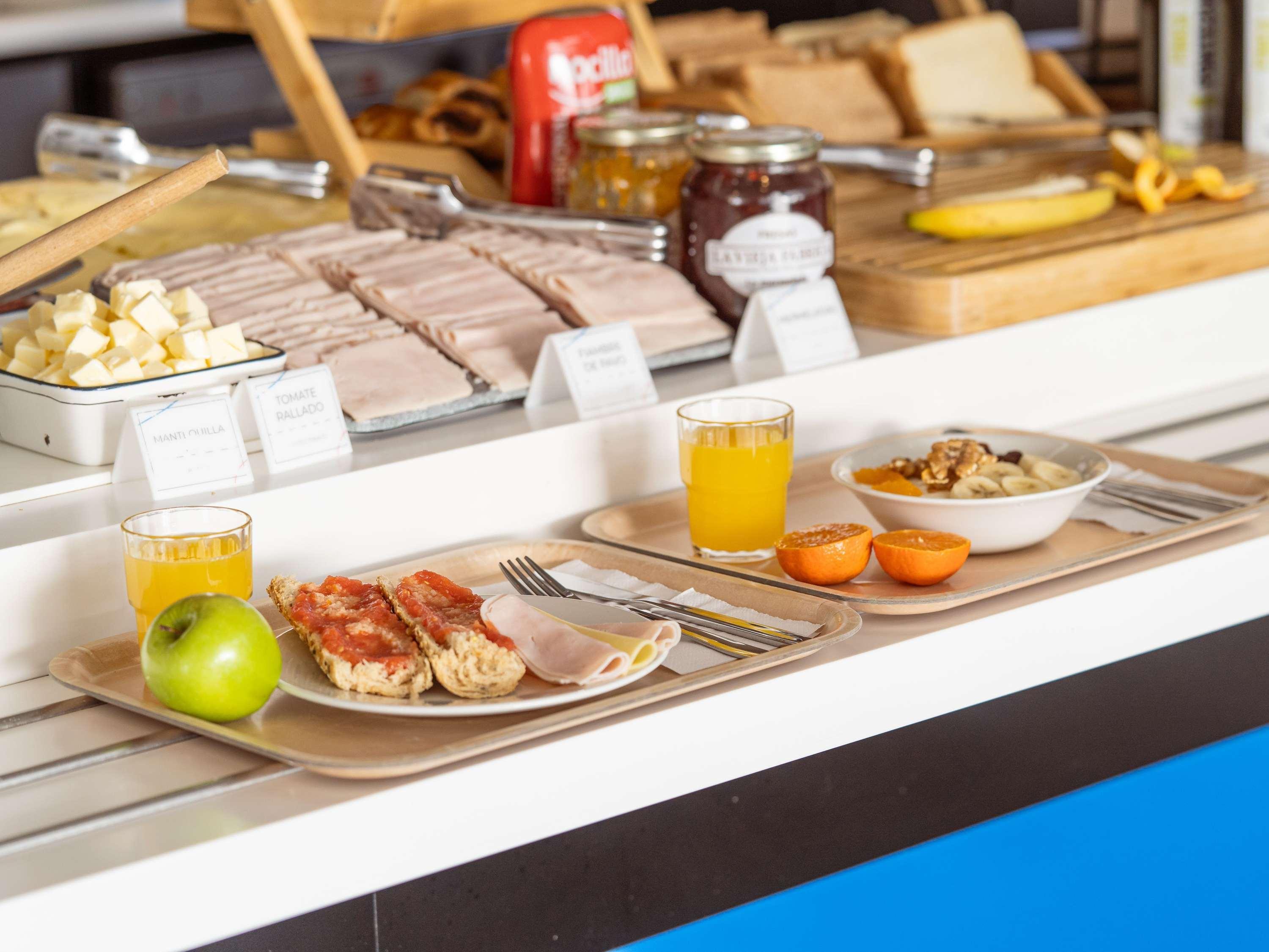 Restaurant Ibis Budget Madrid Vallecas