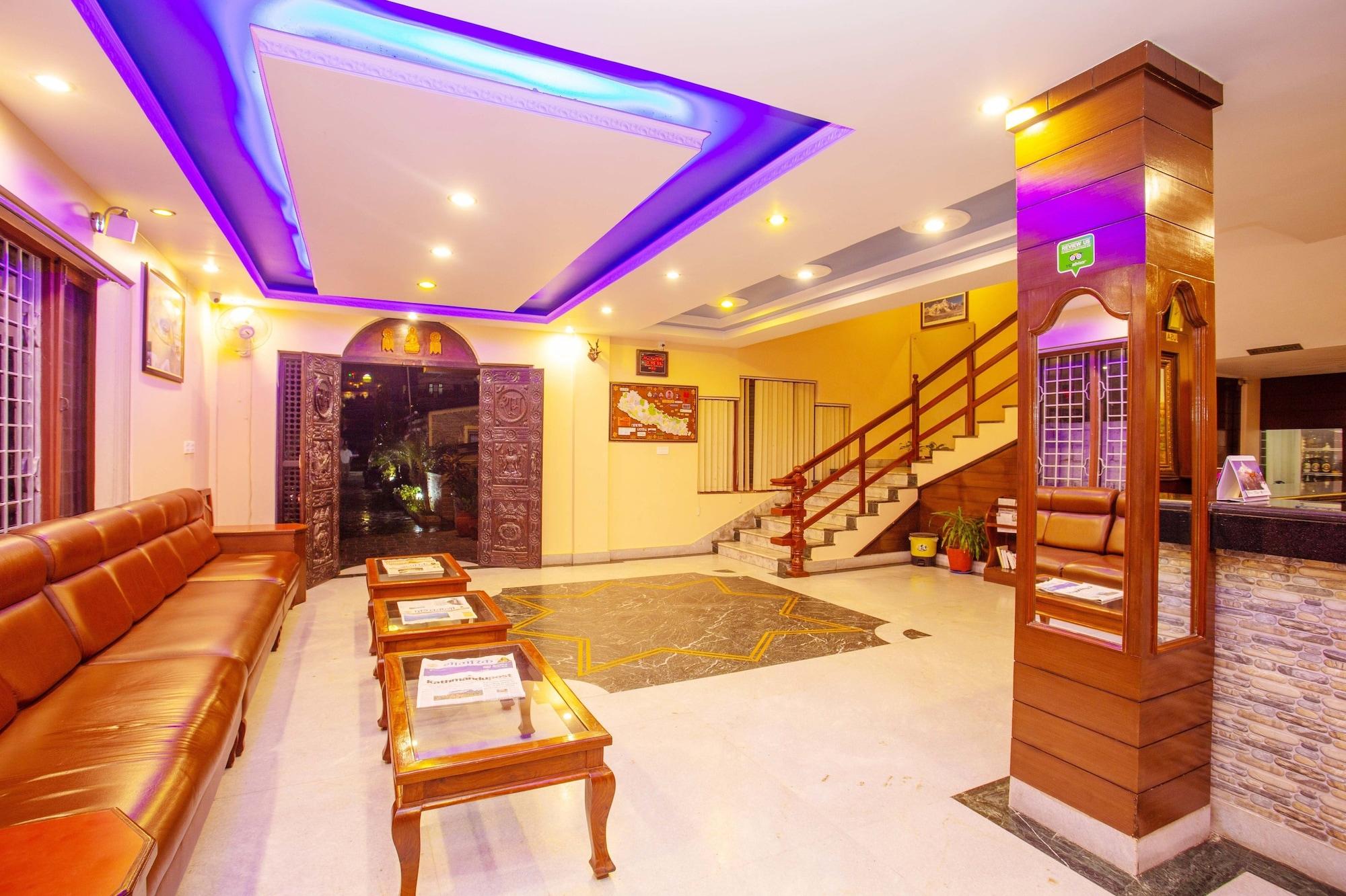 Vista Lobby Hotel Crystal Palace
