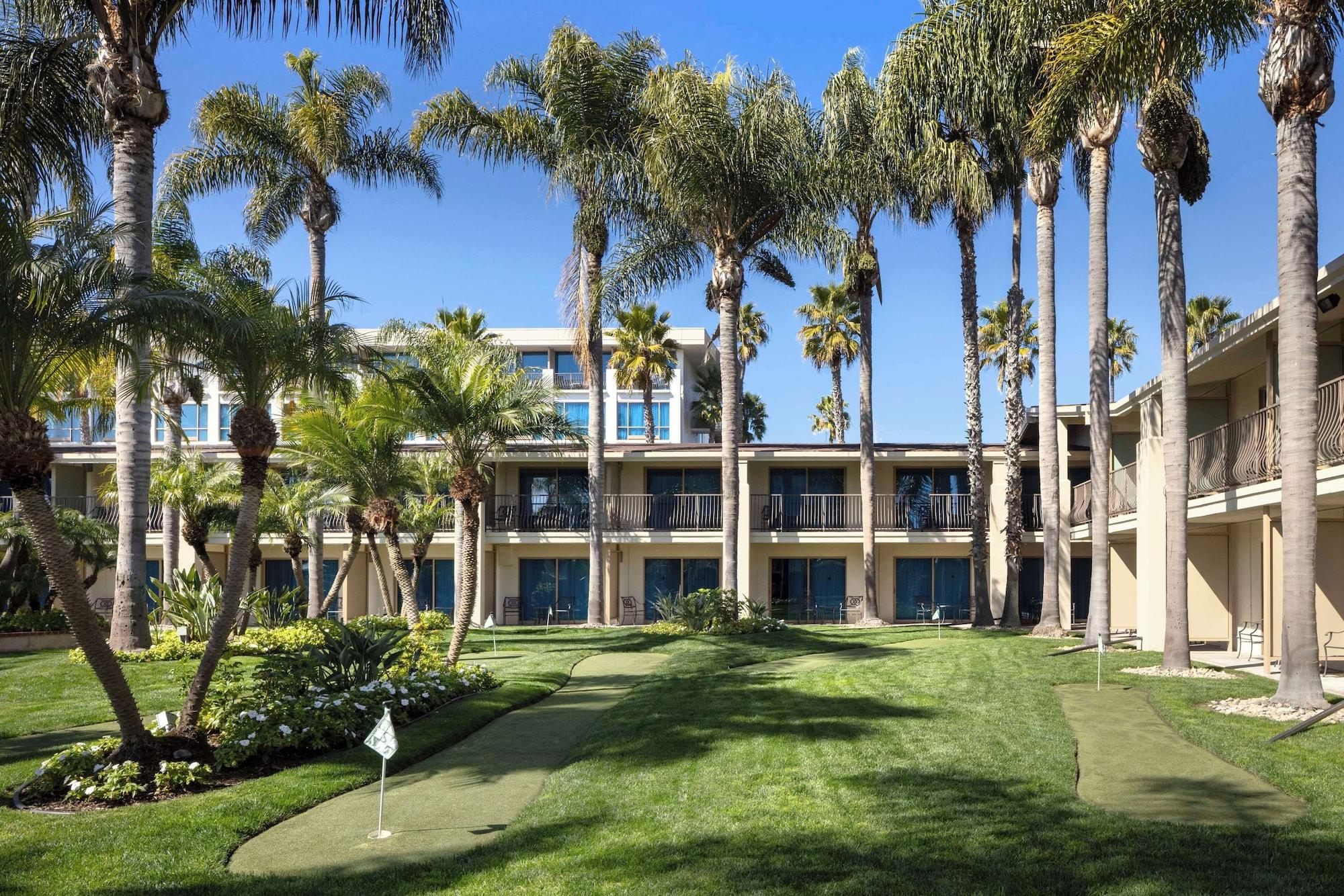 Campo de Golf DoubleTree by Hilton San Diego Bayside