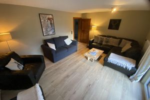 Alquiler Vacacional - Family House in Russbach 500m from slopes (1Km from lift station)