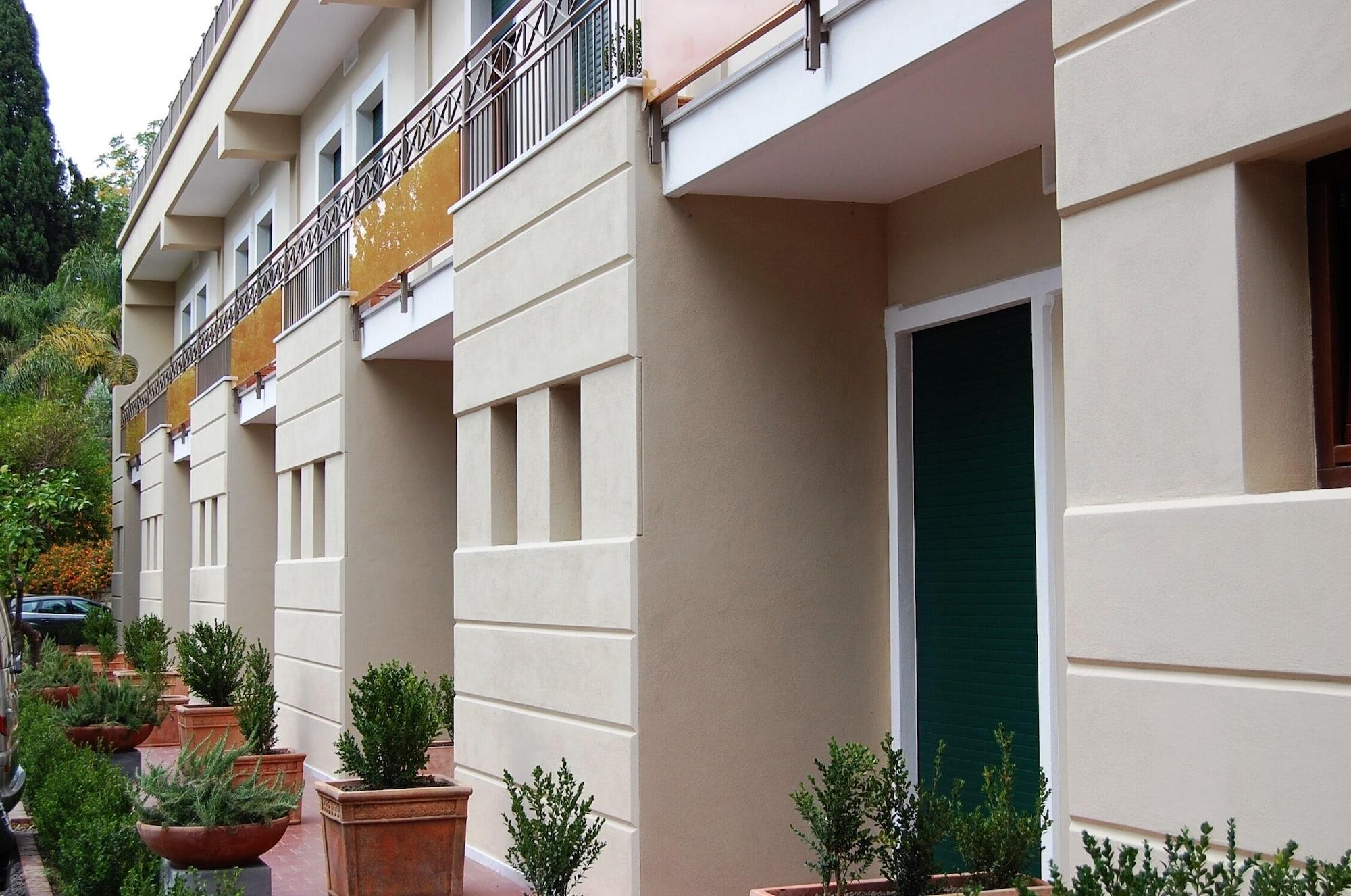 Varios Hotel Zeus Pompei