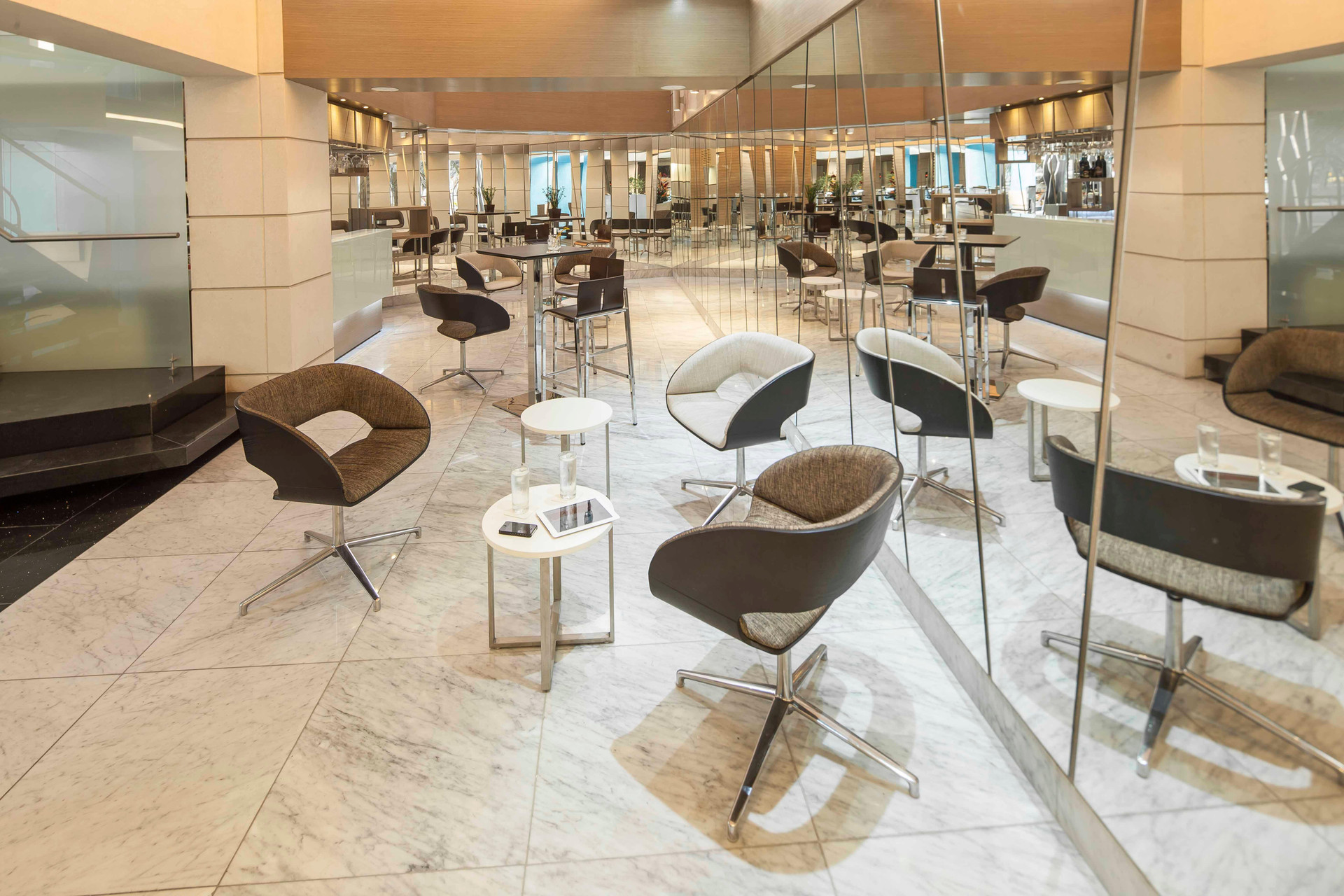 Vista Lobby Inntu Hotel