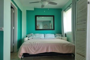 Alquiler Vacacional - Beautiful Ground Floor Ocean Front condo in Cape Canaveral on a  Private Beach.