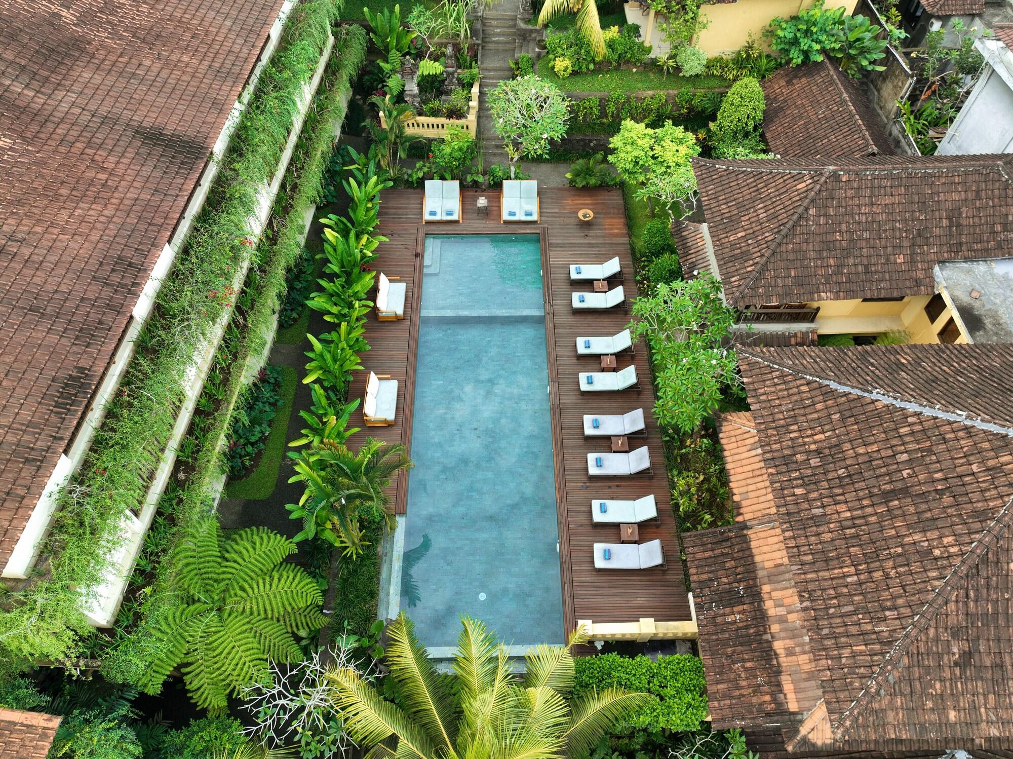 Varios Jati Cottage