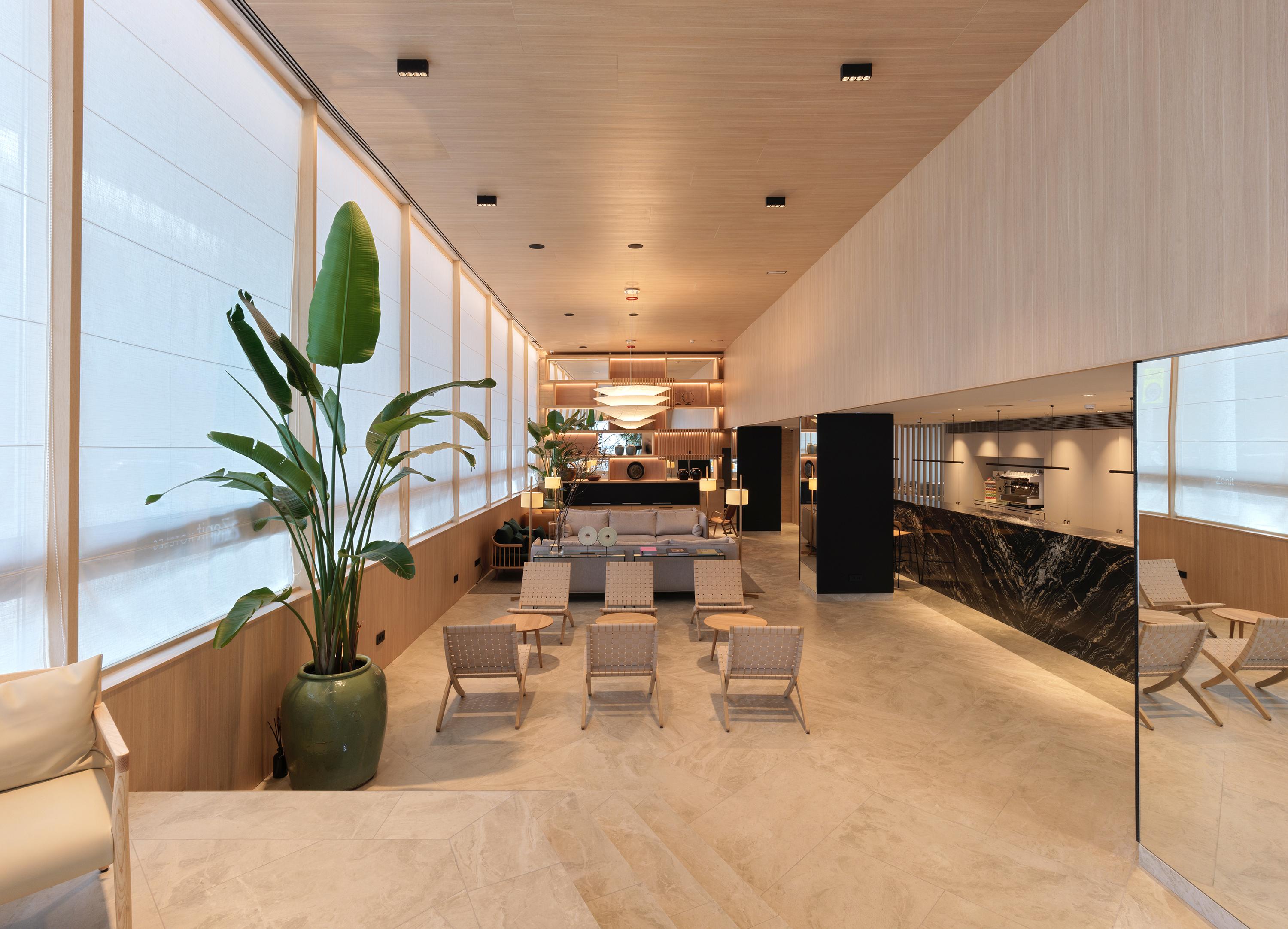 Vista Lobby Hotel Zenit Coruña