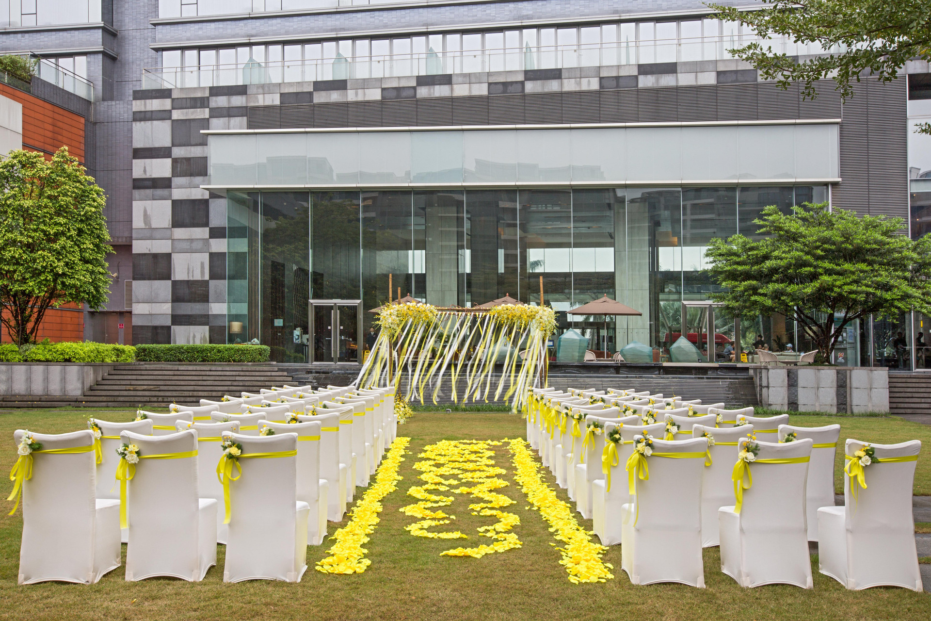 Vista Lobby Crowne Plaza Guangzhou Huadu by IHG