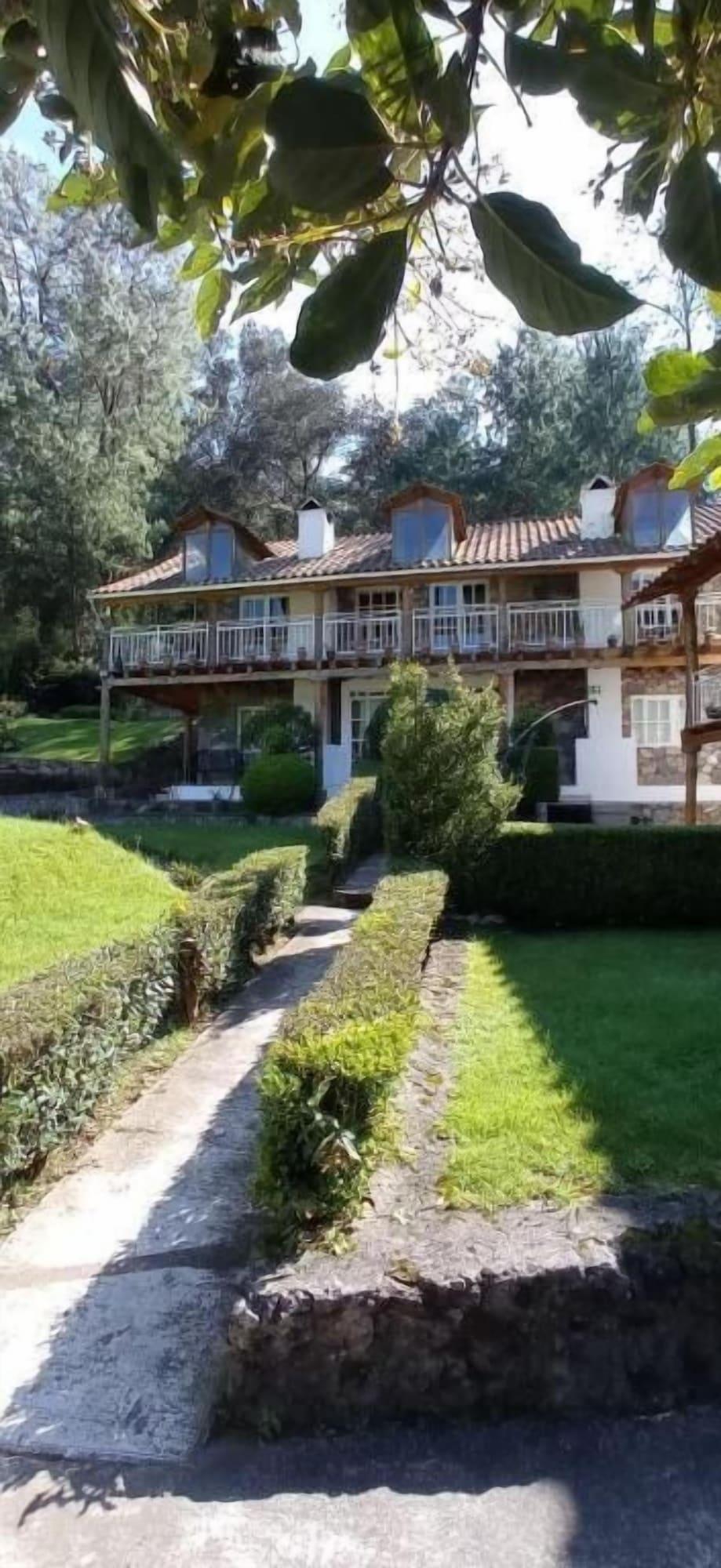 Vista Exterior Hotel Frutos del Bosque