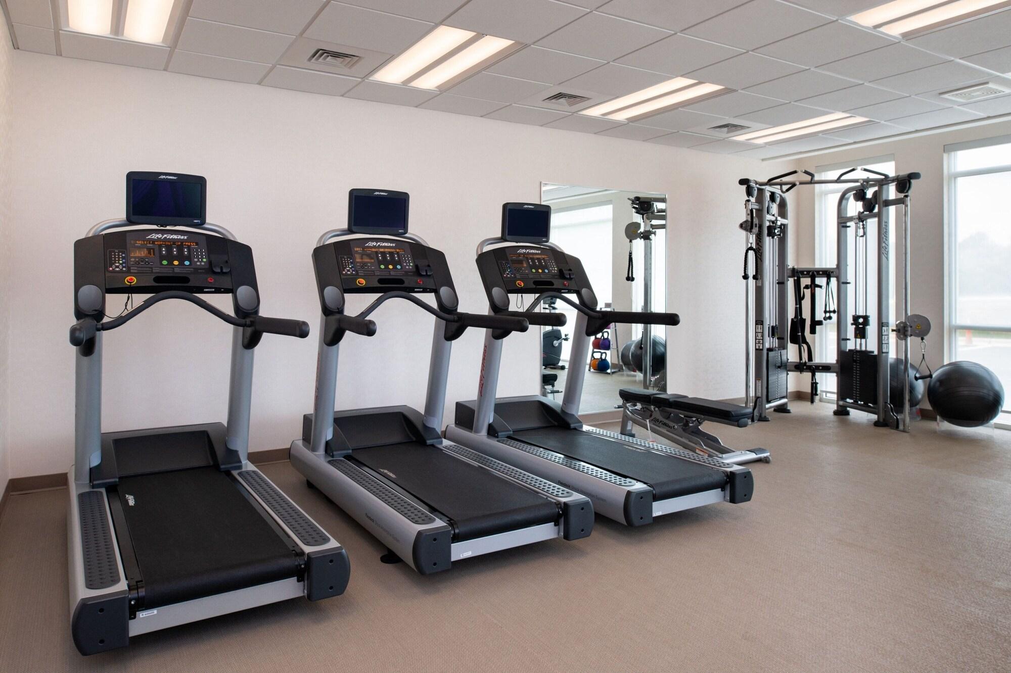 Gimnasio SpringHill Suites by Marriott Greensboro Airport