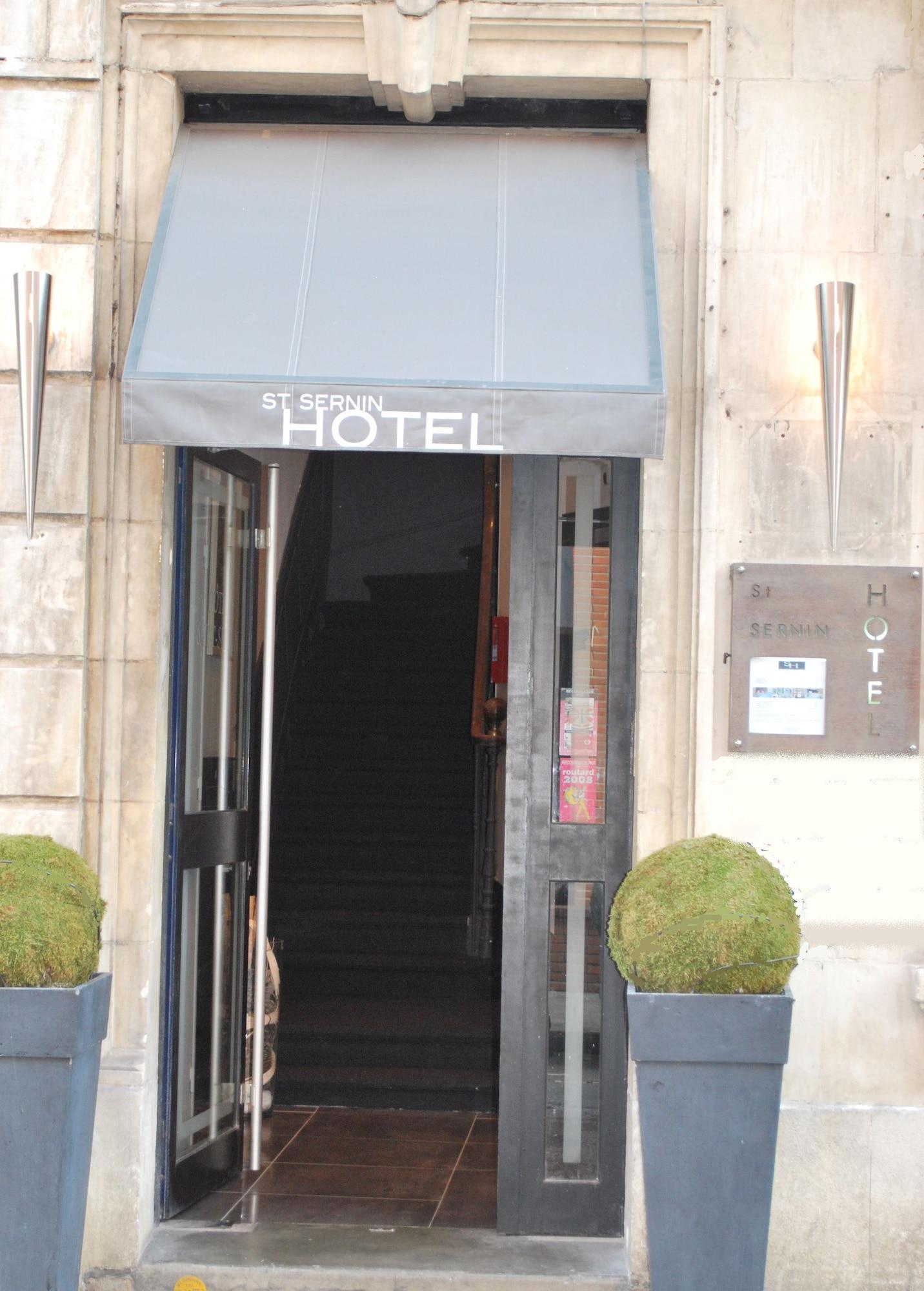 Vista Exterior Hotel Saint Sernin