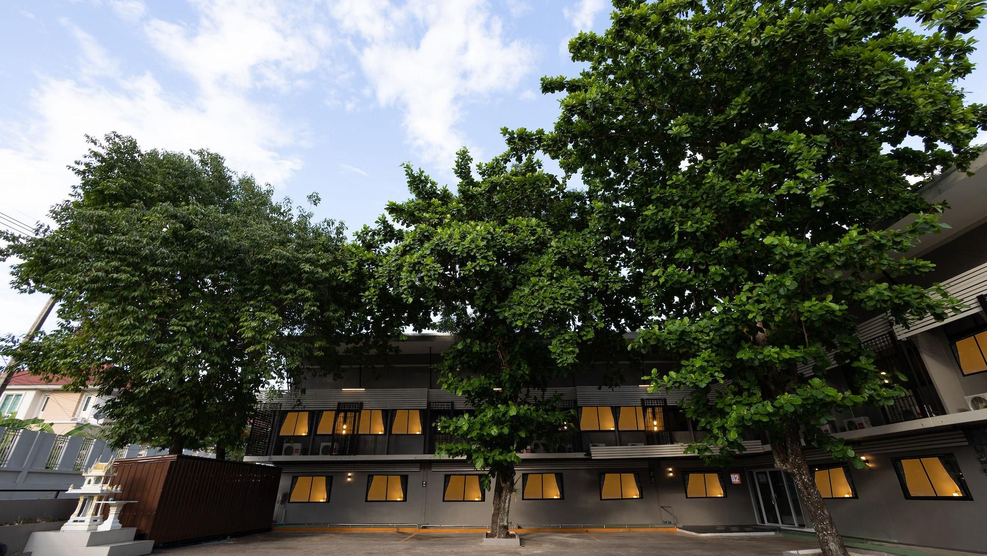 Vista Exterior B2 Phayao Boutique & Budget Hotel