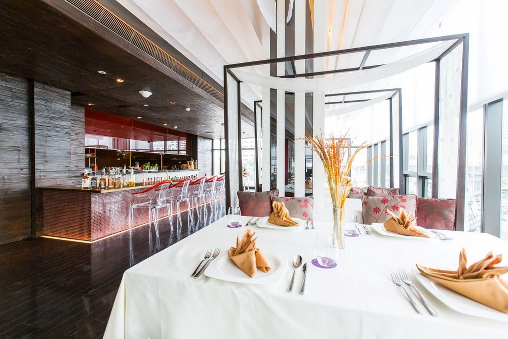 Restaurant Mode Sathorn Hotel