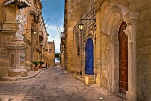 Actividad - Recorrido panorámico por Malta en autobús hop on – hop off – Ruta norte