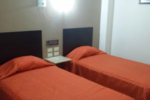 Alojamiento - Hotel Baalbek