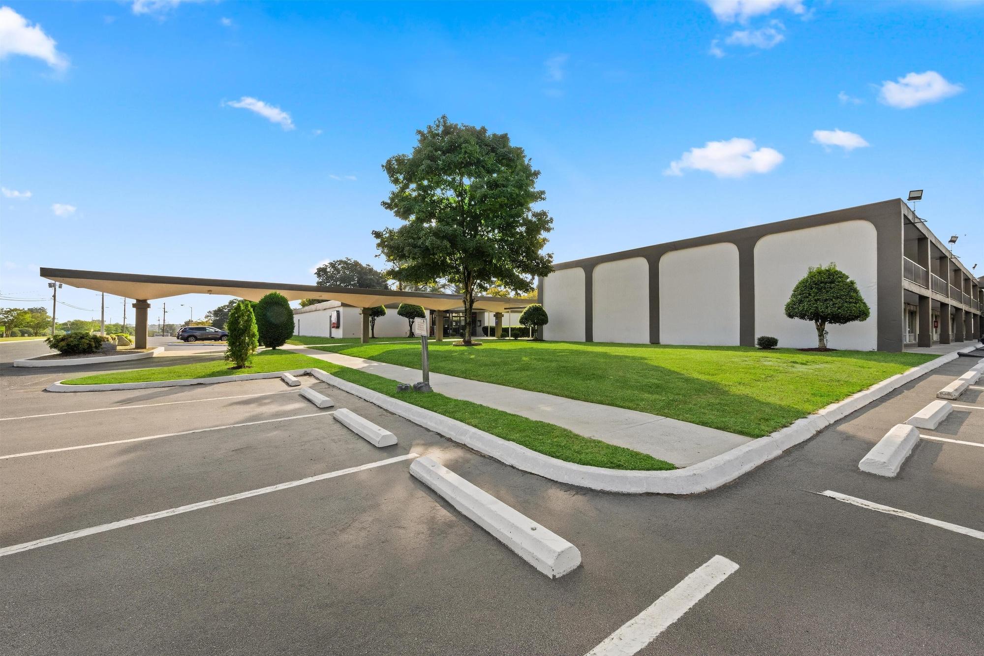 Vista Exterior Americas Best Value Inn Wilson