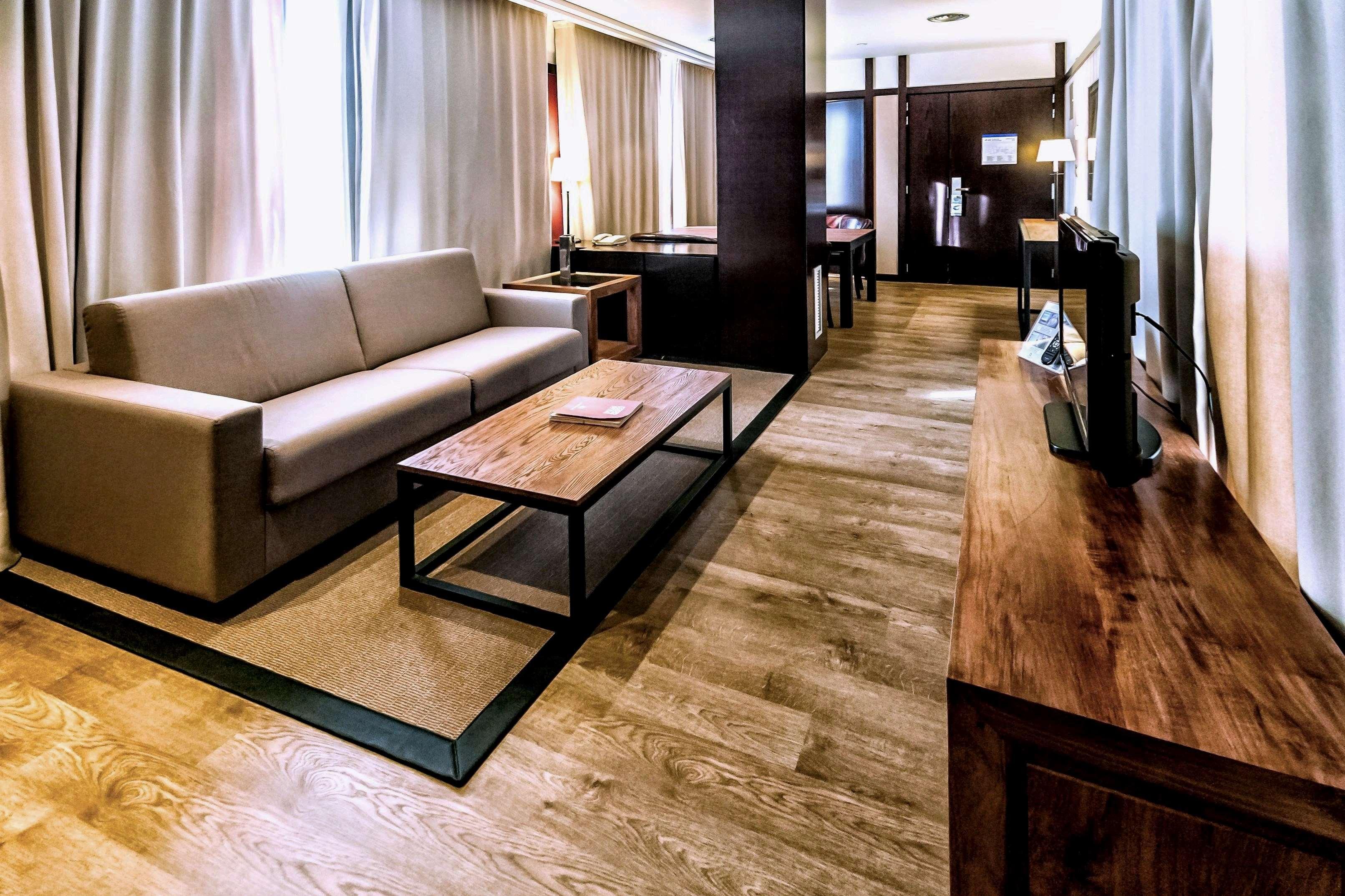 Vista Lobby Hotel Barcelona Universal