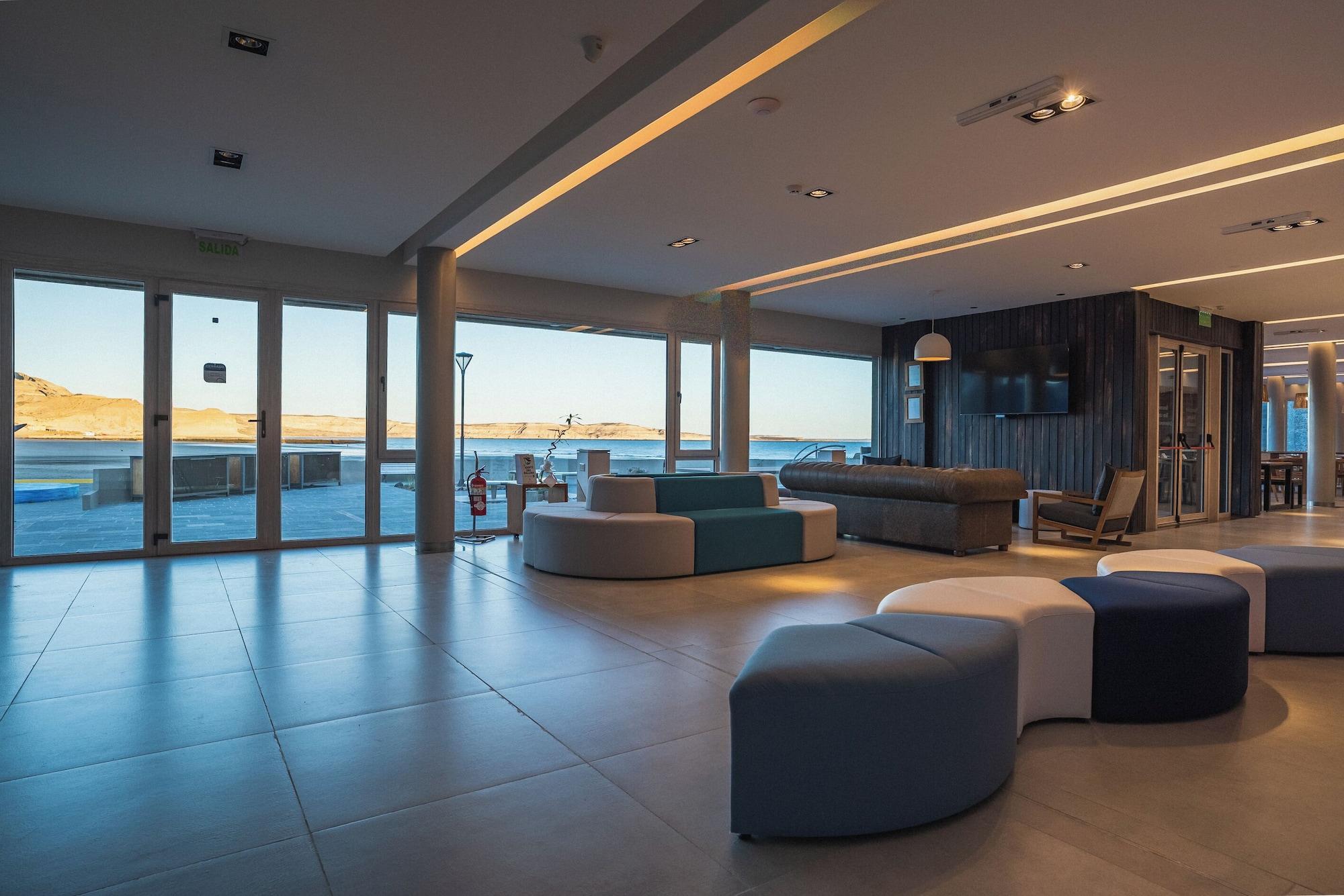 Vista Lobby Rayentray Piramides