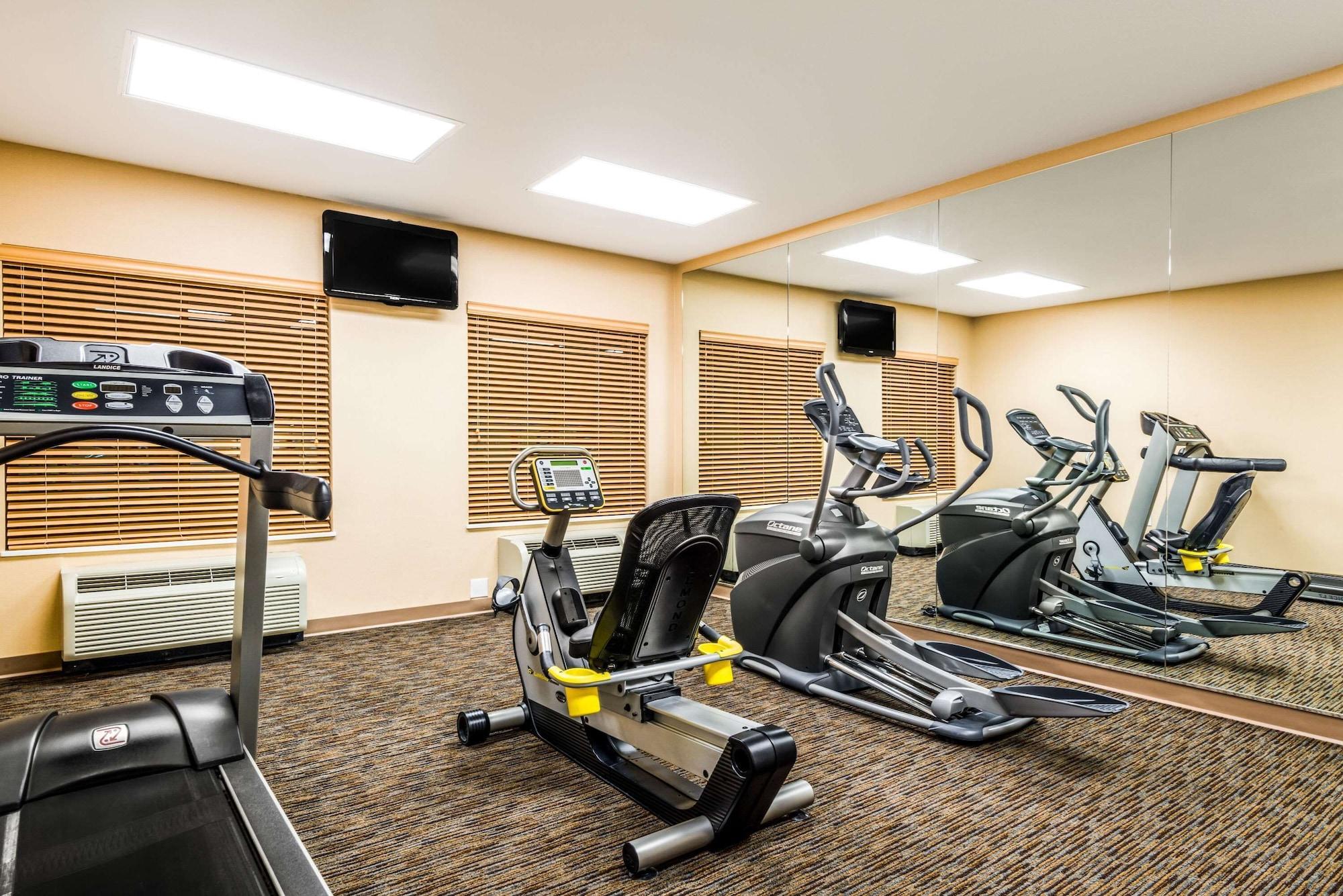 Gimnasio Baymont by Wyndham Denver International Airport