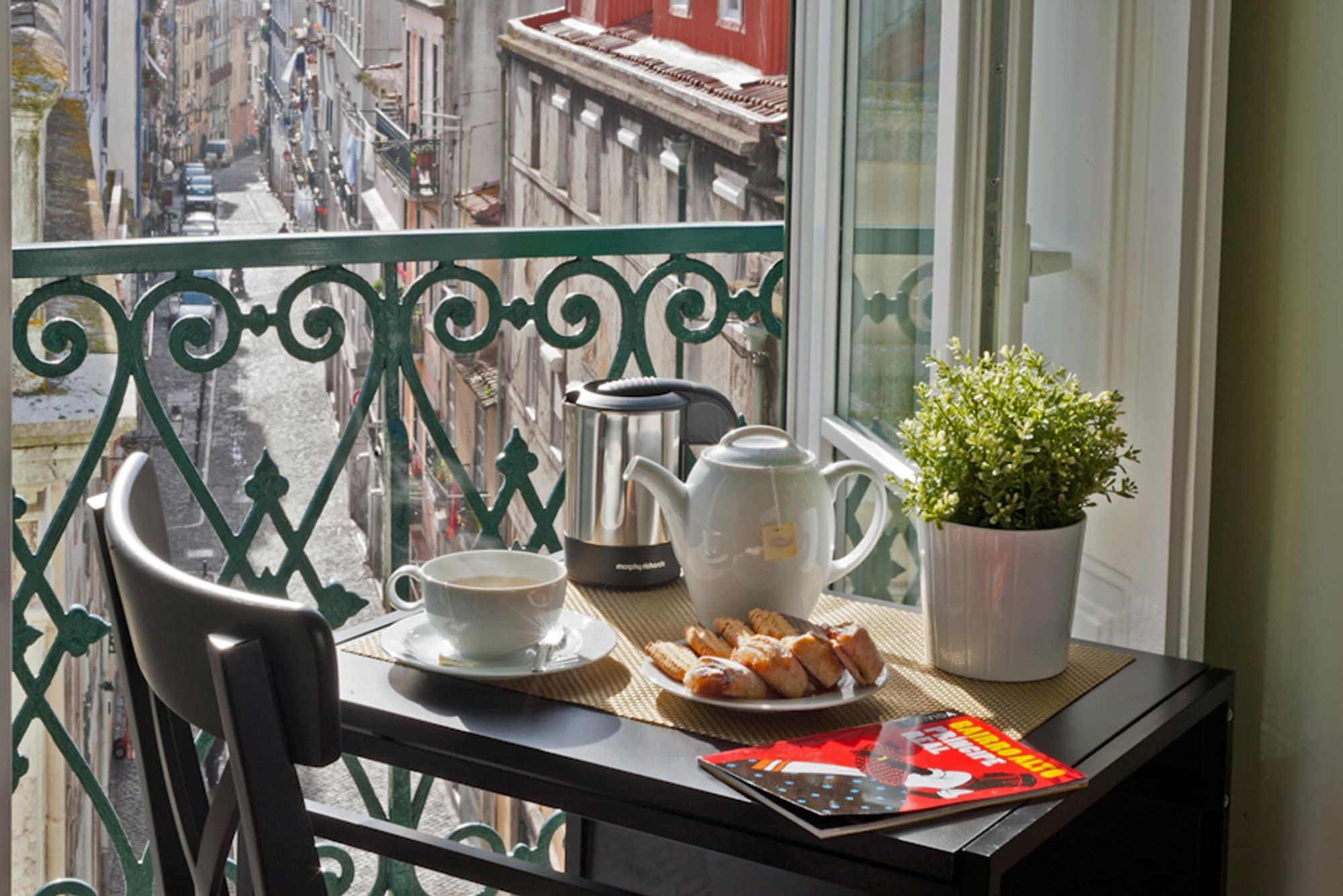 Restaurant Lisbon Colours Bairro Alto Apartments