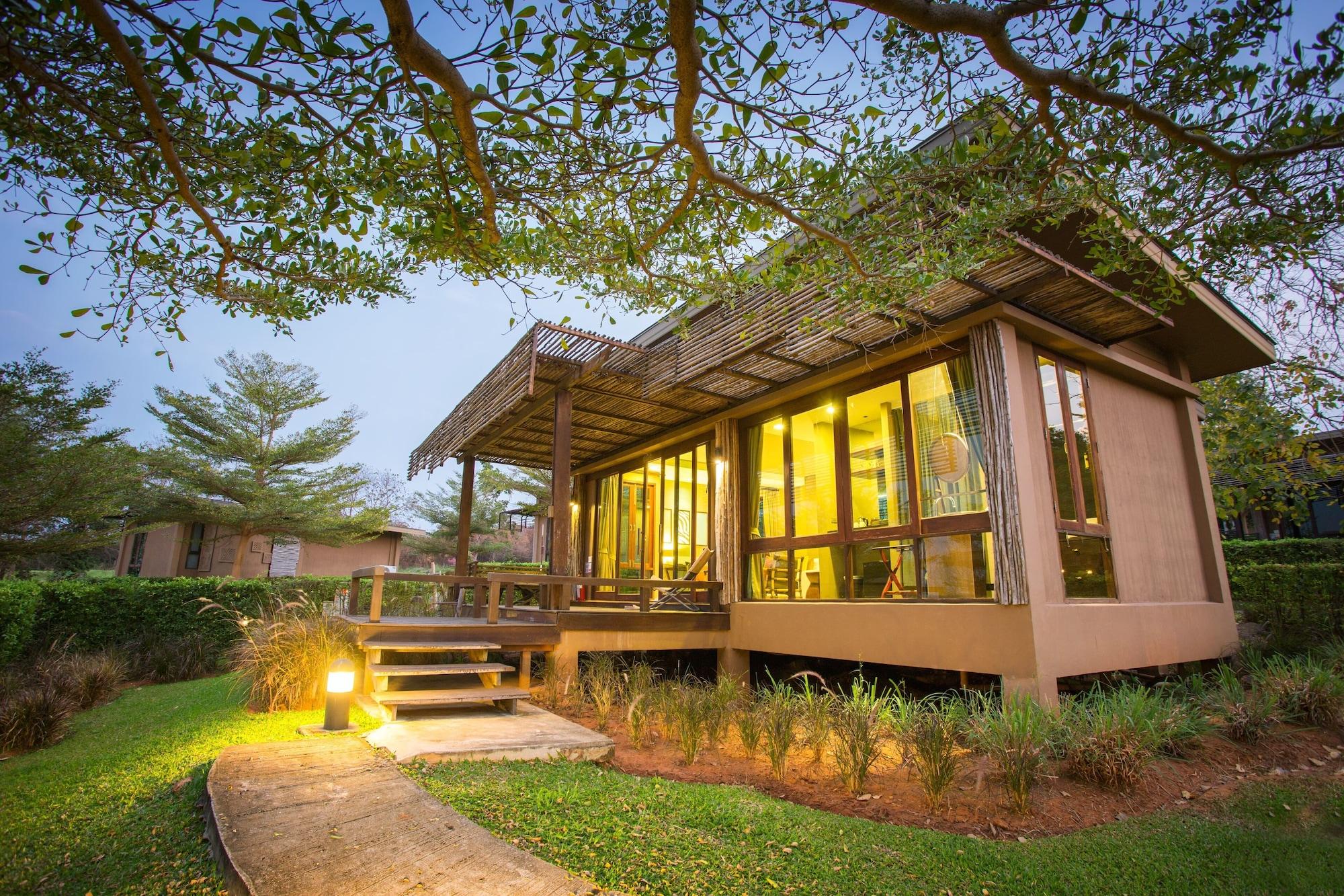Vista Exterior Mountain Creek Golf Resort & Residences