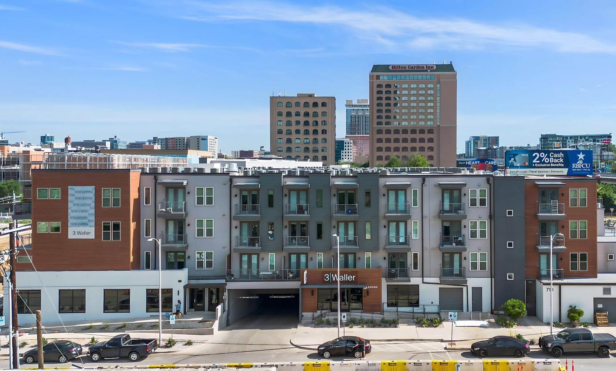 Vista Exterior Placemakr Downtown Austin