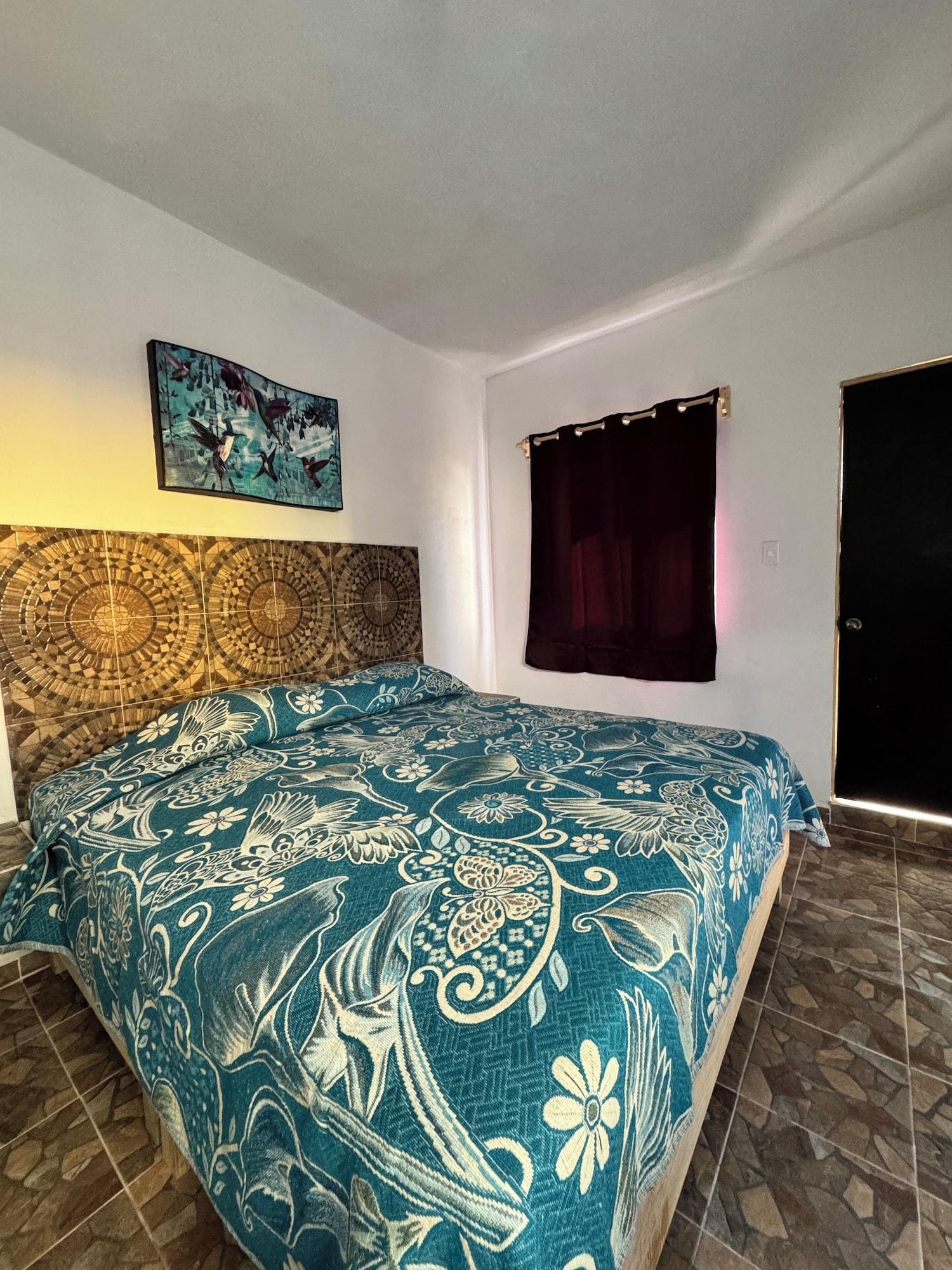 Habitación HOTEL COLIBRI