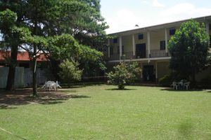 Alojamiento - Acholi Inn