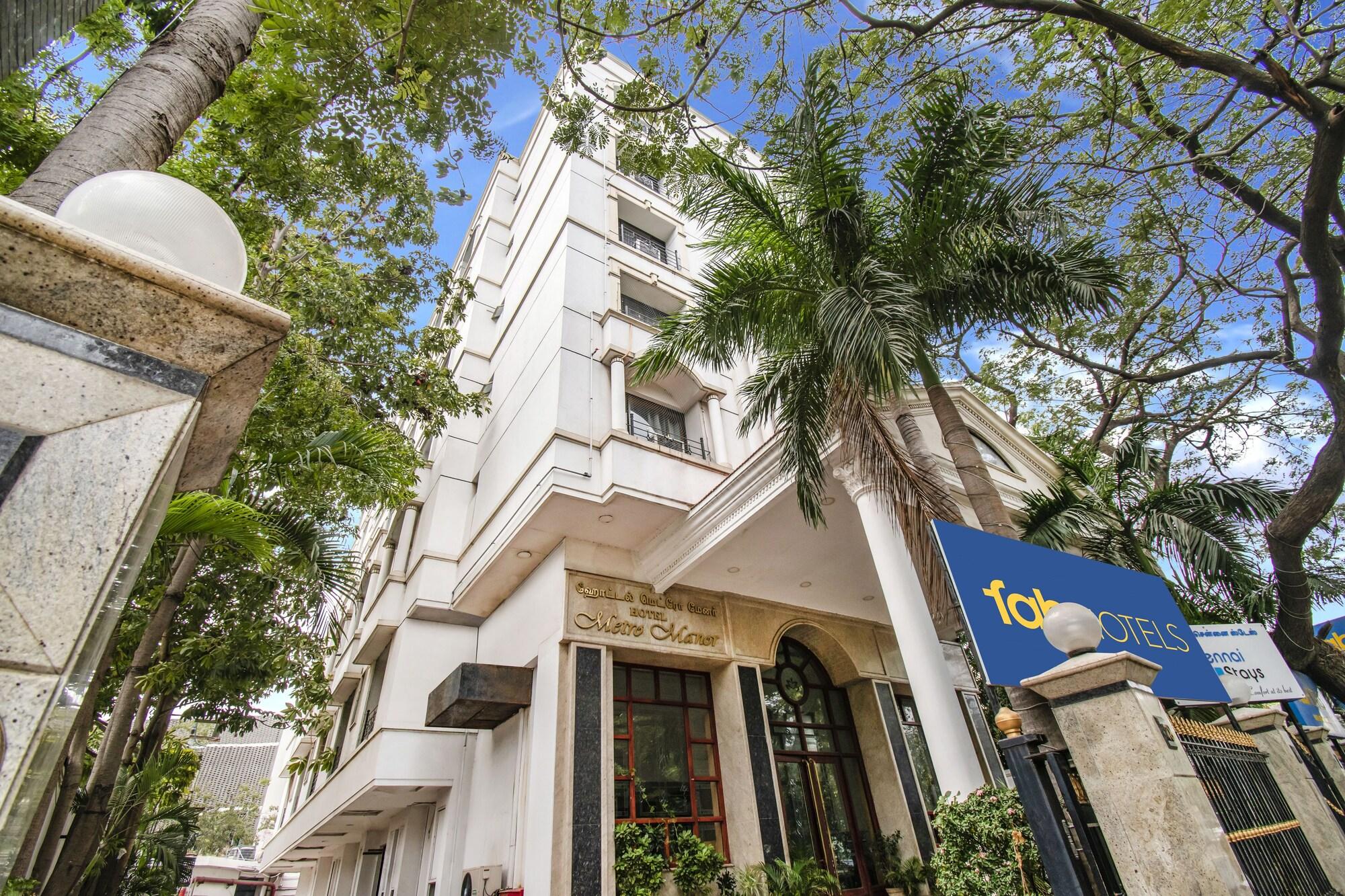 Varios FabHotel Metro Manor Central Station