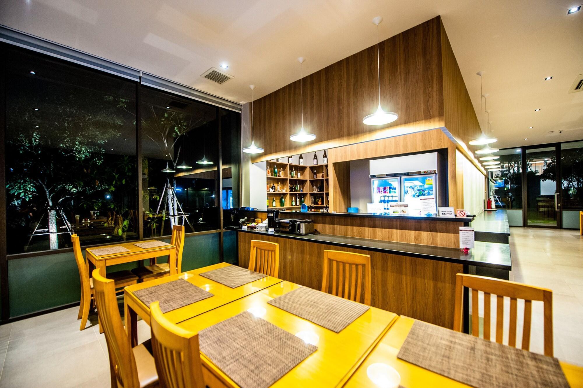 Restaurant Burgundy Residence