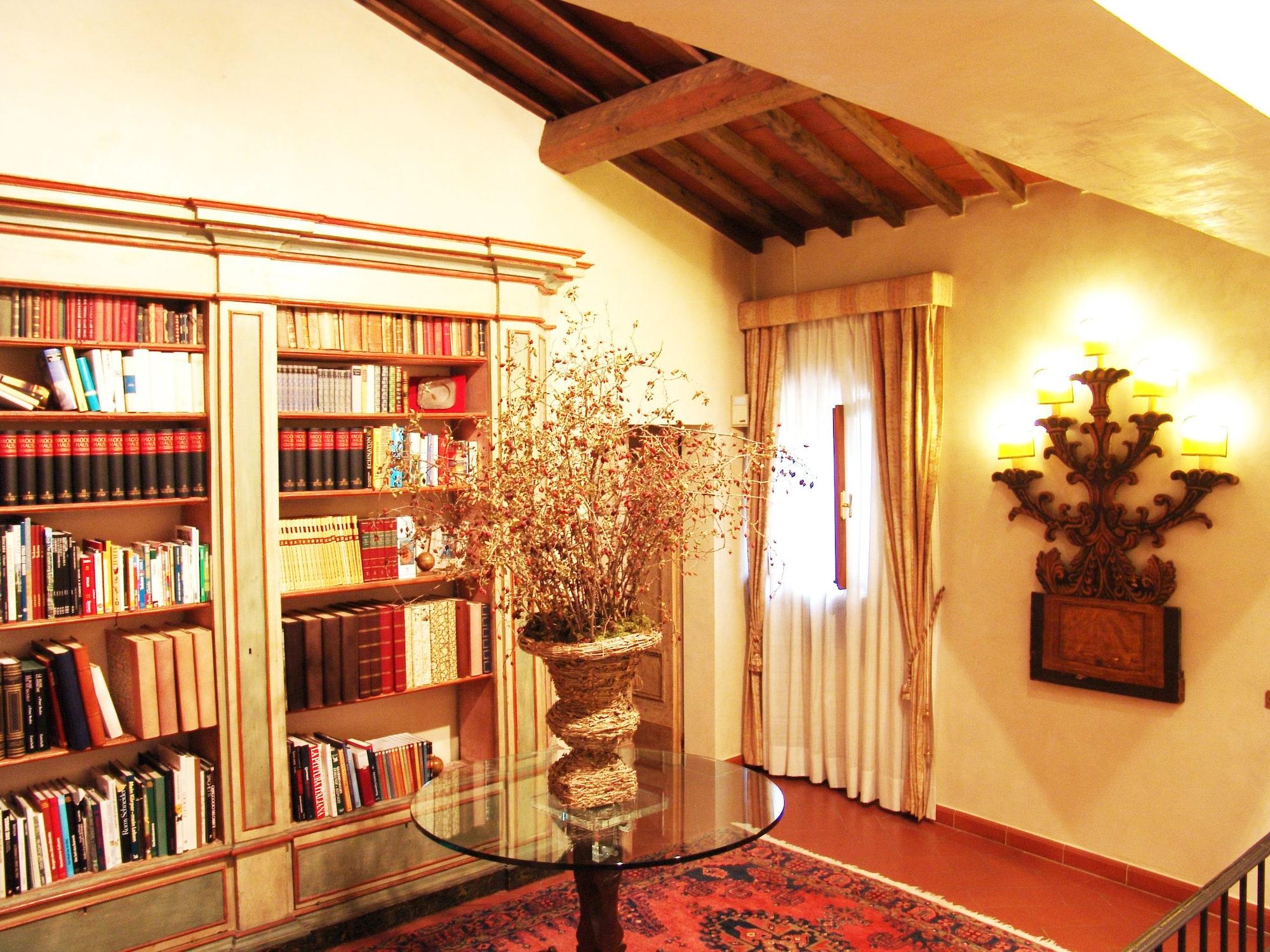 Vista Lobby Tenuta le Viiste