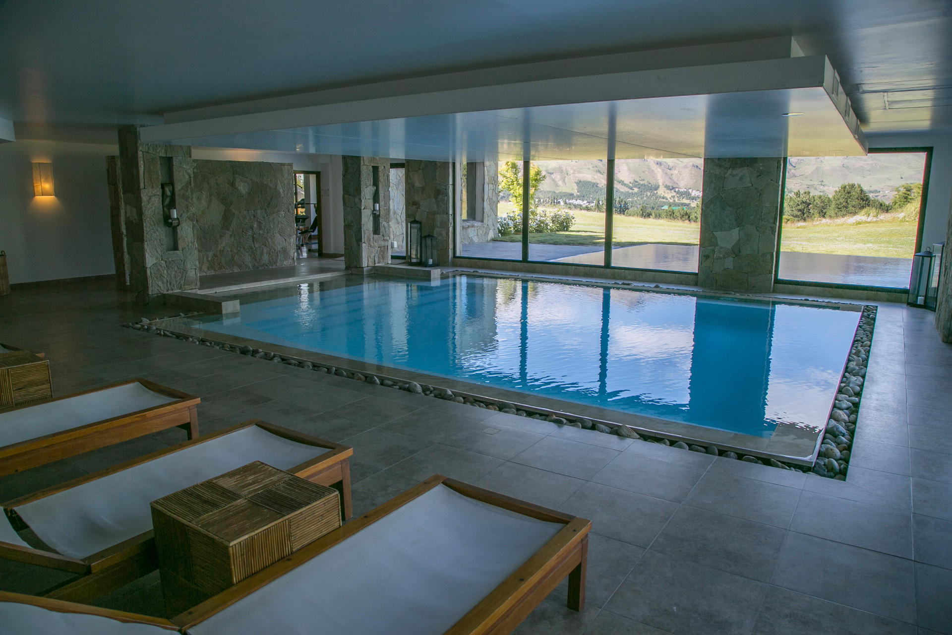 Vista Piscina Loi Suites Chapelco Hotel
