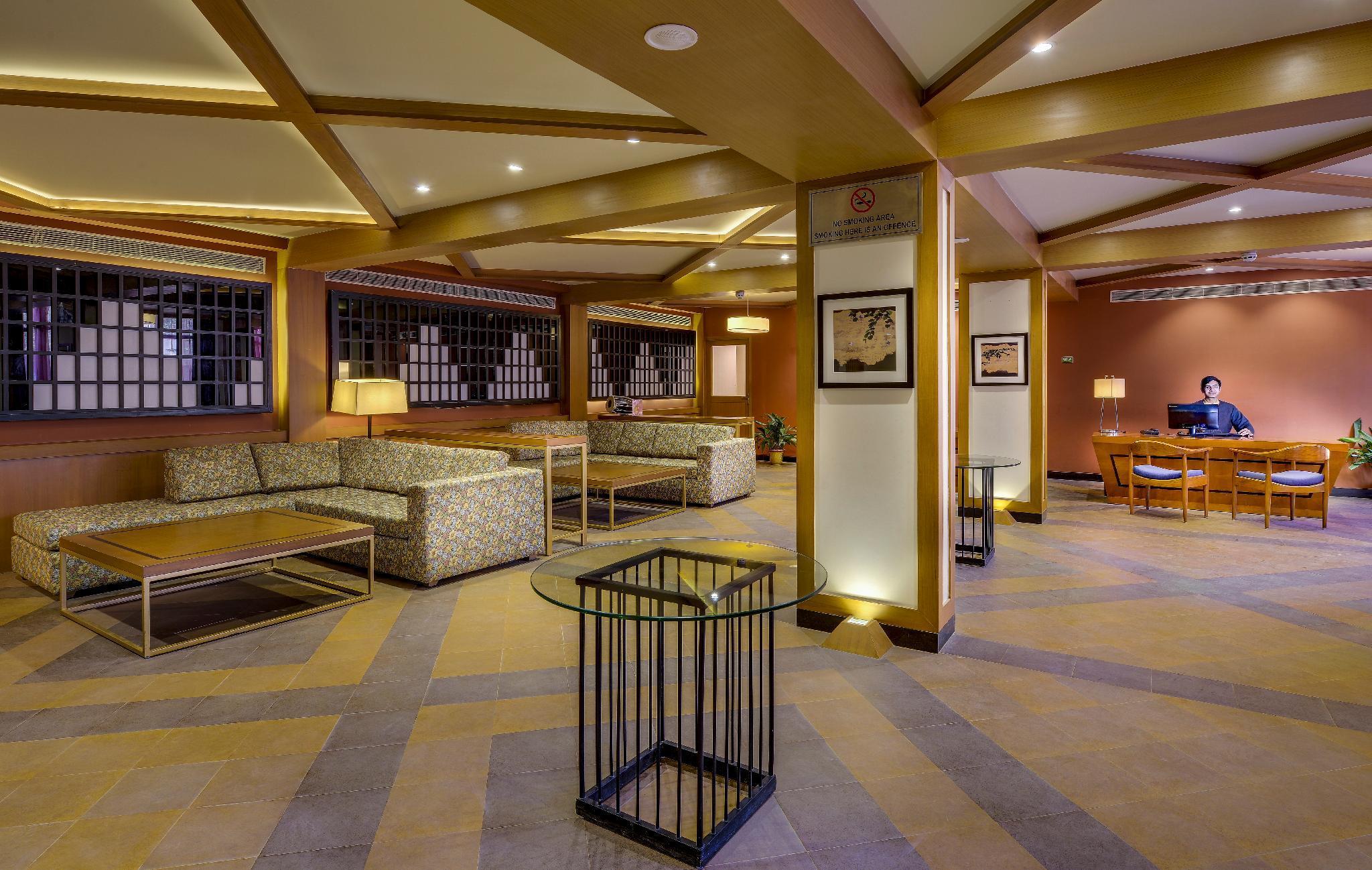 Vista Lobby Sterling Manali