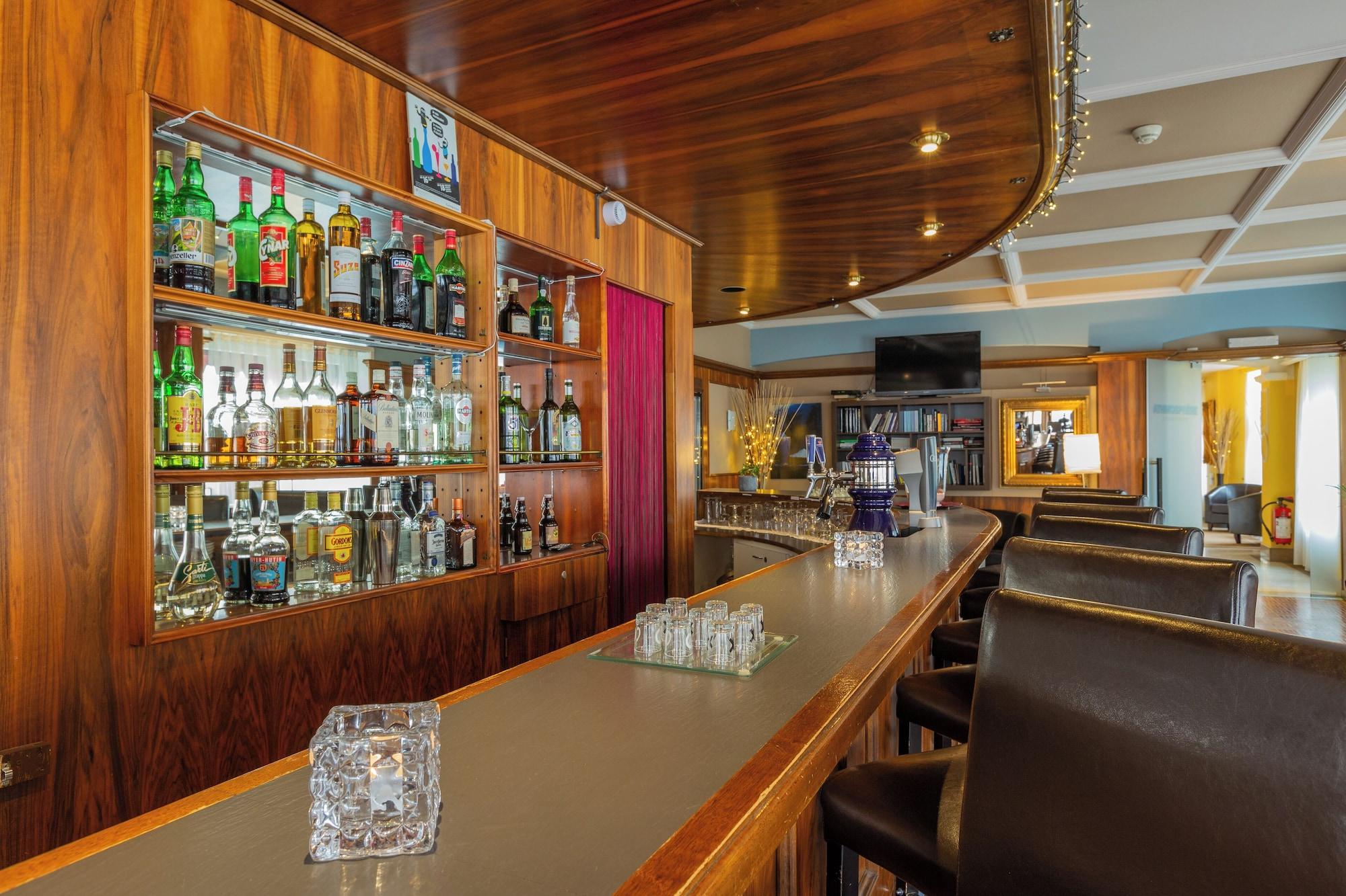 Bar/Salón Athmos Hotel