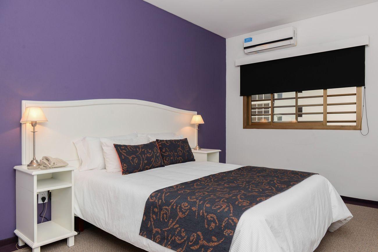 Varios Santiago Hotel