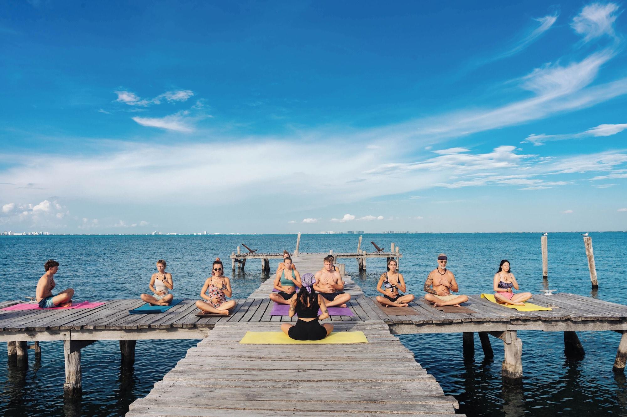 Gimnasio Mayan Monkey Isla Mujeres | Social Hotel