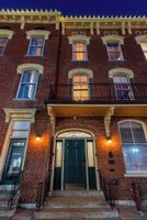 Alojamiento - The Woodford Hotel