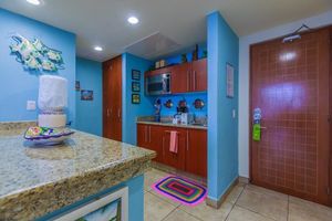 Beautiful Ground Floor Two Bedroom Suite at Ixchel