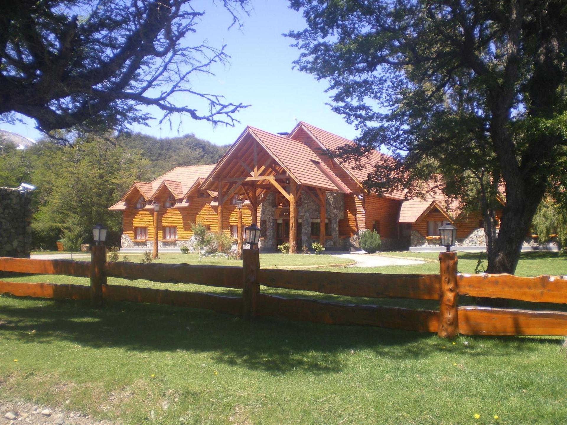 Vista Exterior Maiten Escondido