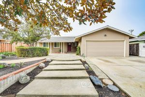 Alquiler Vacacional - Stylish San Jose Retreat - 7 Mi to Downtown