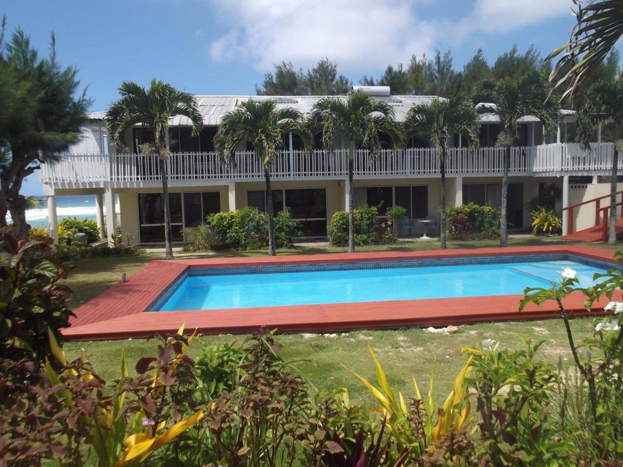 Vista Piscina Kiikii Inn & Suites