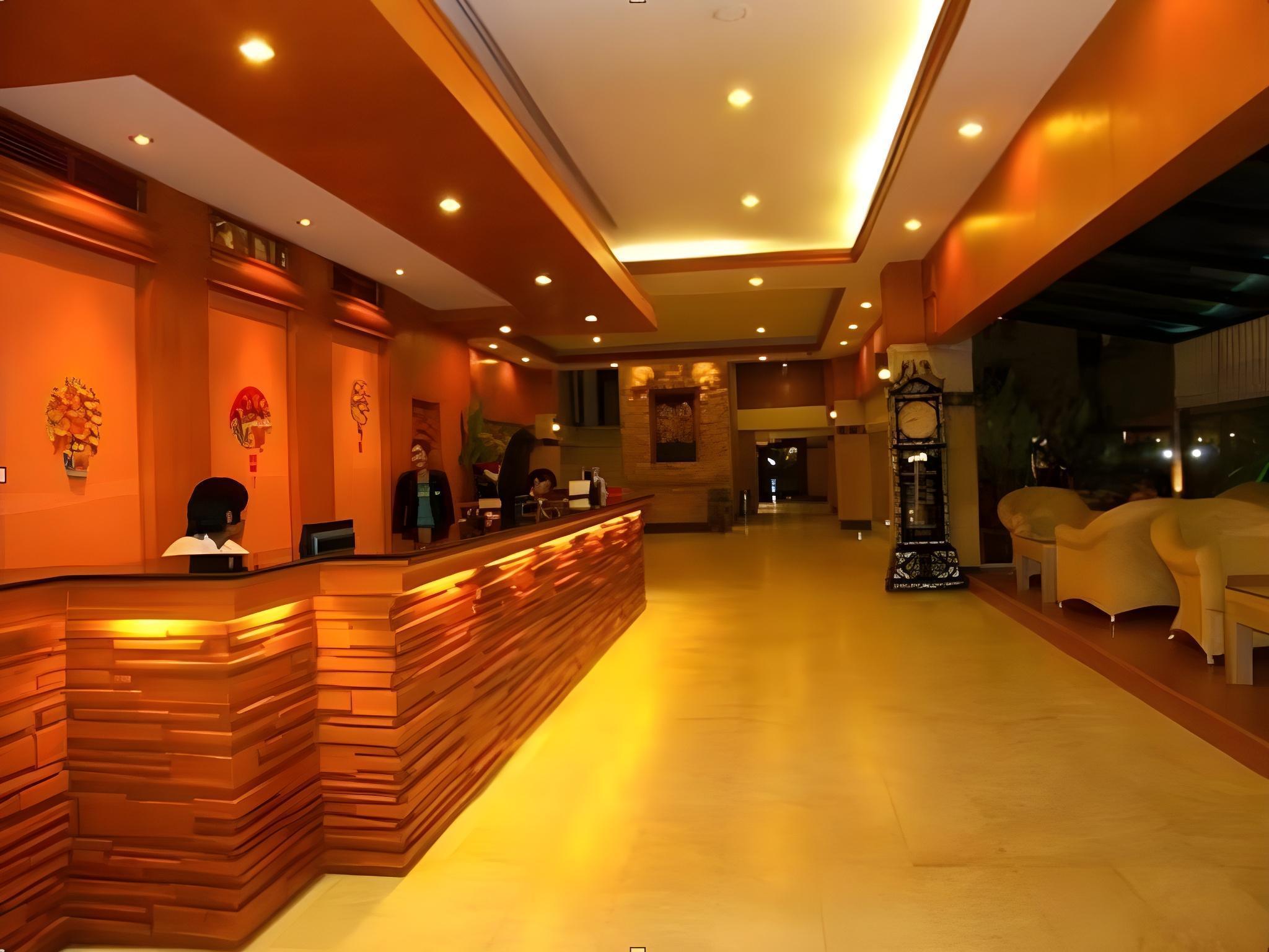 Vista Lobby Hatyai Paradise Hotel & Resort