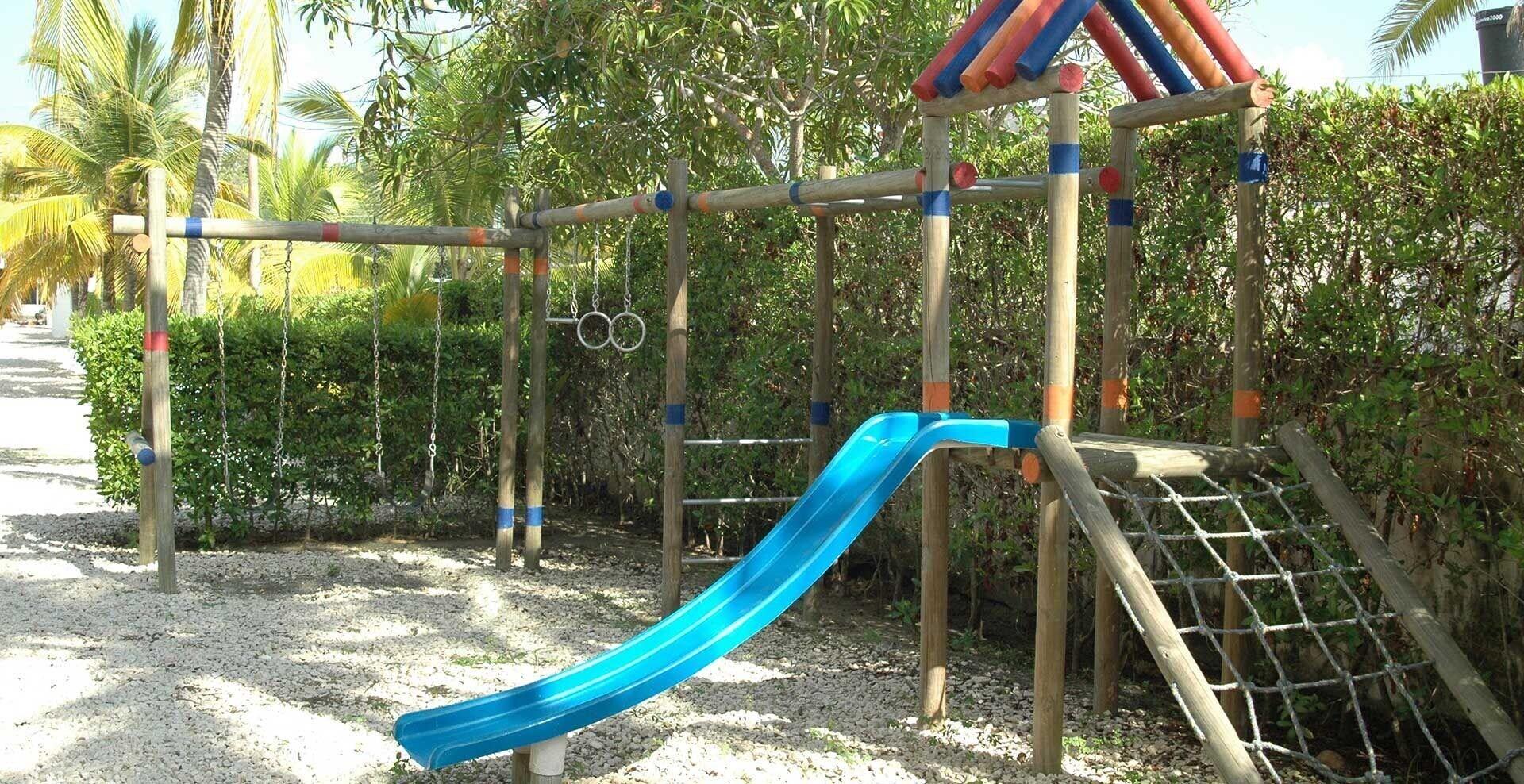 Instalaciones Recreativas Apartahotel Blue